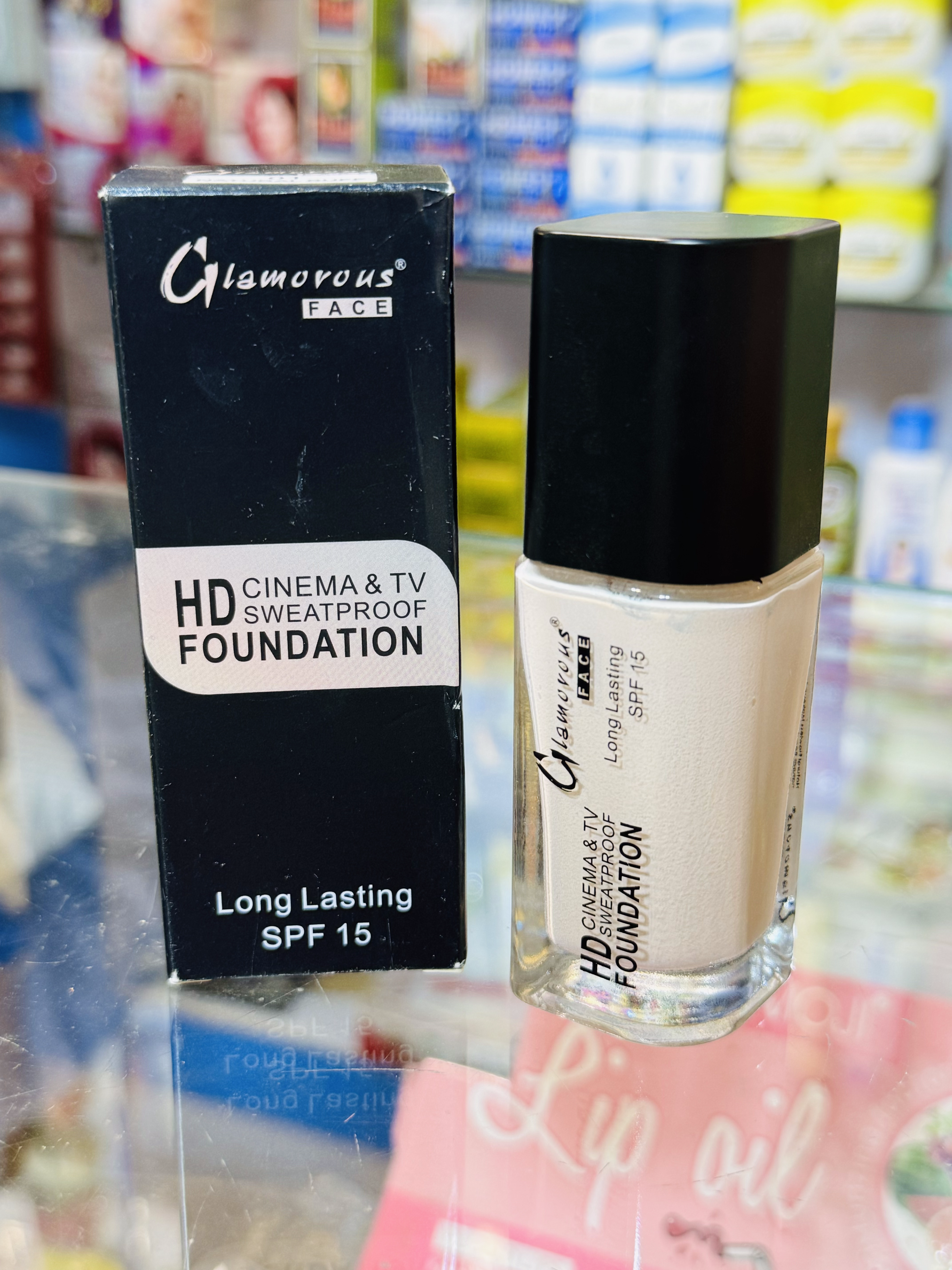 Glamorous foundation